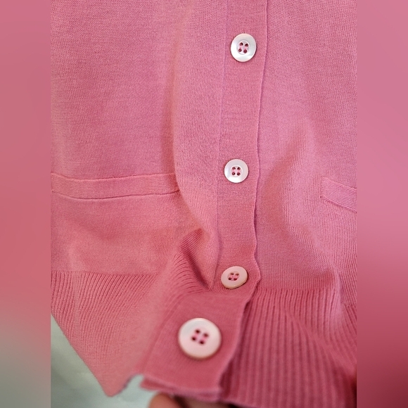 Eileen Fisher fine knit Wool button down cardigan/ top - Picture 6 of 8